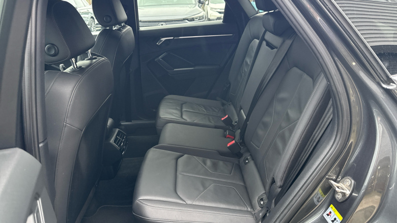 Audi Q3 35 TFSI S Line 5dr Petrol Estate